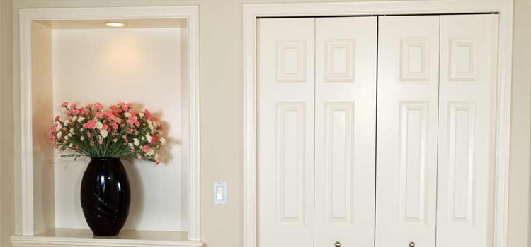 residential closet door repair in Oak Ridge
